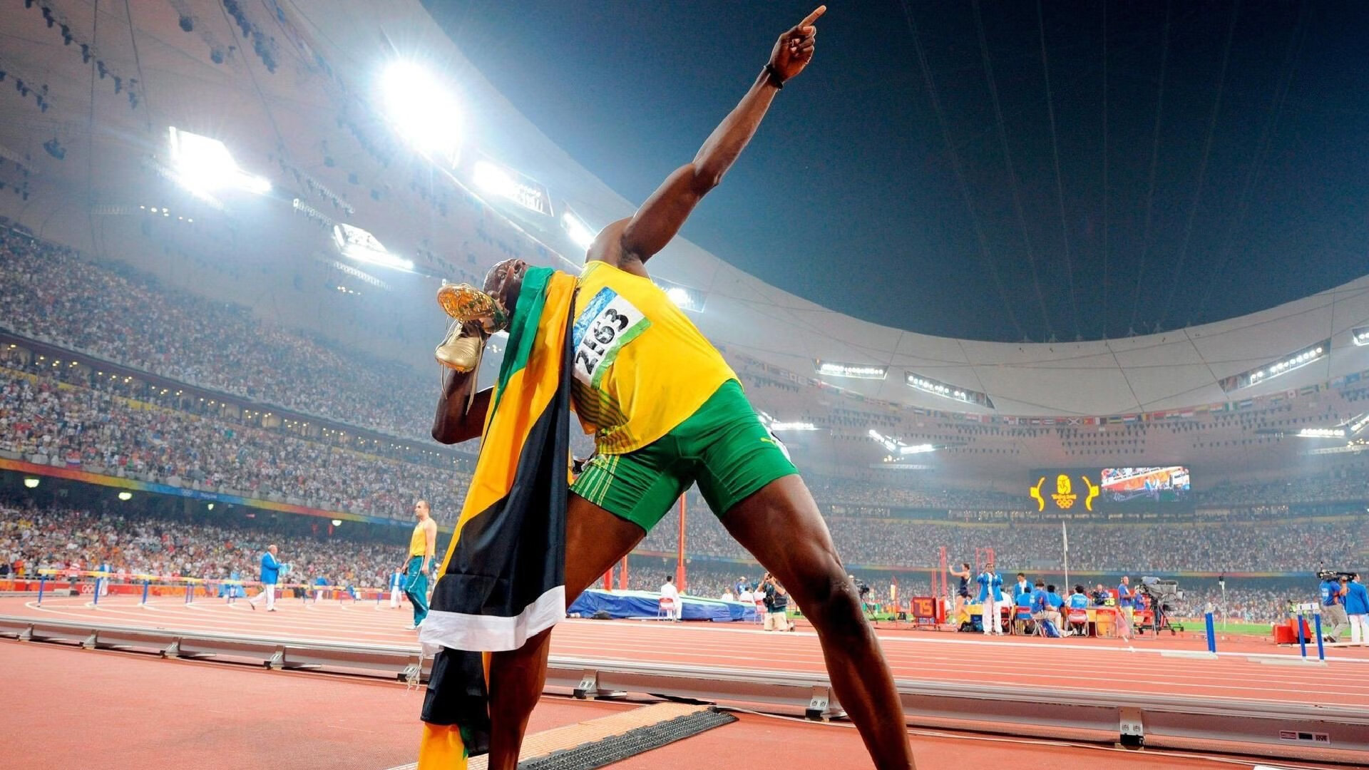 开云官网APP下载-球迷“口号”与“呐喊”交织的欧洲足球夜晚，欧洲足球队的绰号